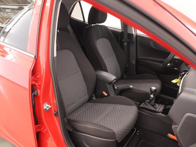 KIA PICANTO 1.0 DPI DynamicPlusLine | Parkeersensoren Achter | Navigatiesysteem | LED Koplampen | Cruise control | Achteruitrijcamera |