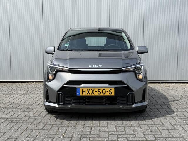 KIA PICANTO 1.0 DPI DynamicLine / Automaat / 1e eig met slechts 3.995 km / Navigatie / Achteruitrij camera / Fabrieksgarantie t/m 2032 /