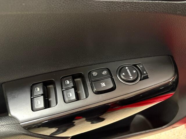 KIA PICANTO 1.2 CVVT X-LINE Verwarmd Stoelen stuur Airco Multimedia