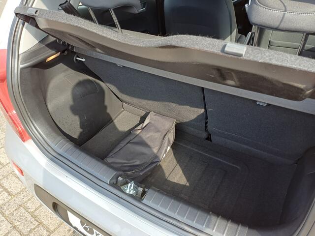 KIA PICANTO 1.0 DPi DynamicLine | CAMERA | AIRCO | CRUISE CONTROL | APPLE CARPLAY/ ANDROID AUTO |