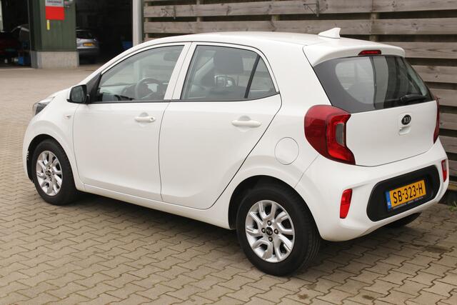 KIA PICANTO 1.0 CVVT ComfortPlusLine Navigator / Navi / Airco / Cruise