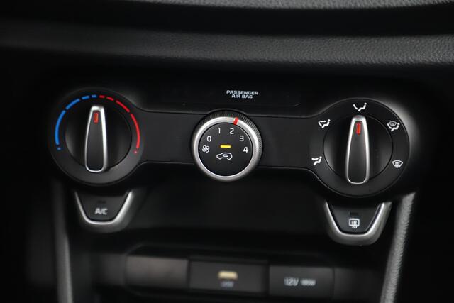 KIA PICANTO 1.0 DPi DynamicLine LMV Navigatie Achteruitrijcamera Carplay Android Airco Cruise Control