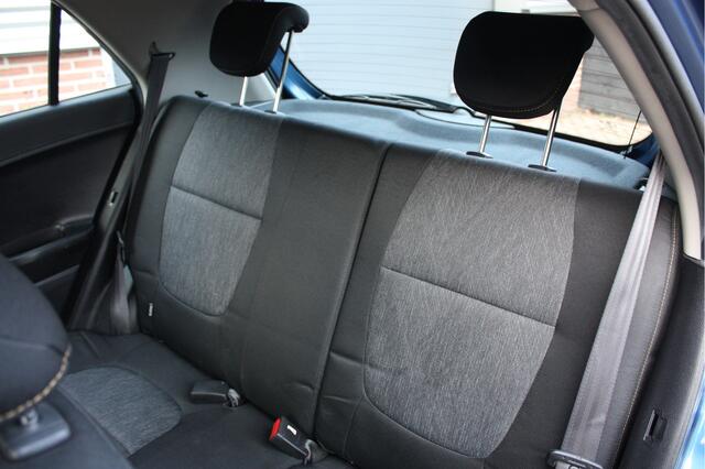 KIA PICANTO 1.0 CVVT EconomyPlusLine Een super mooie auto met weinig kosten.