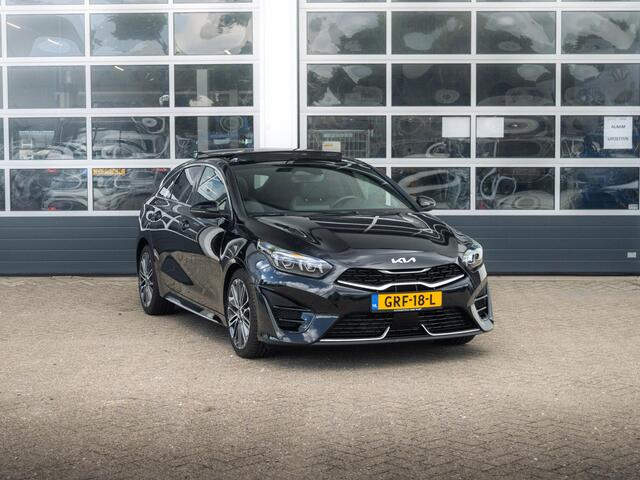 KIA PRO CEE D ProCeed 1.5 T-GDi GT-PlusLine | Automaat | Pano dak | 18" velgen | Clima | Cruise | GT interieur