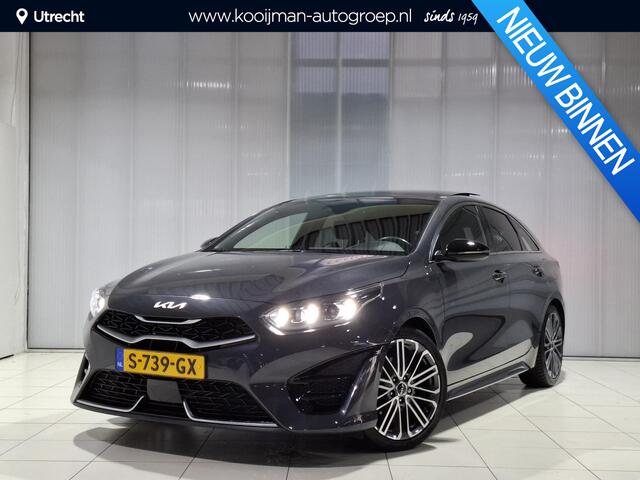 KIA PRO CEE D ProCeed 1.5 T-GDi GT-PlusLine AUTOMAAT, Schuifdak, elektrisch verstelbare bestuurdersstoel met geheugen.