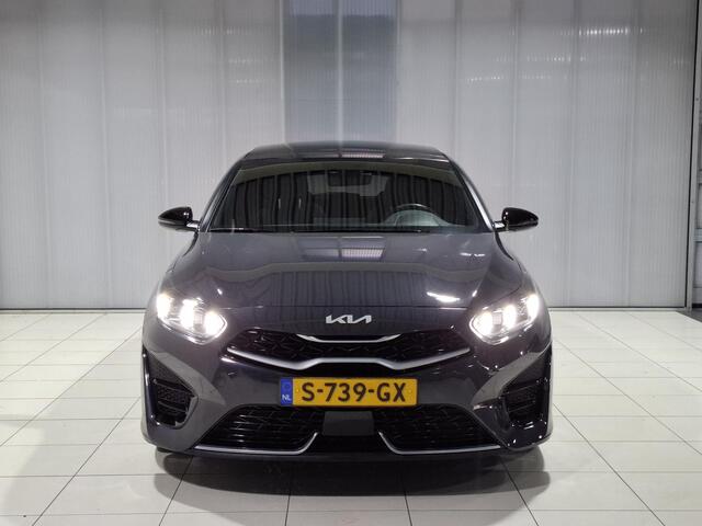 KIA PRO CEE D ProCeed 1.5 T-GDi GT-PlusLine AUTOMAAT, Schuifdak, elektrisch verstelbare bestuurdersstoel met geheugen.