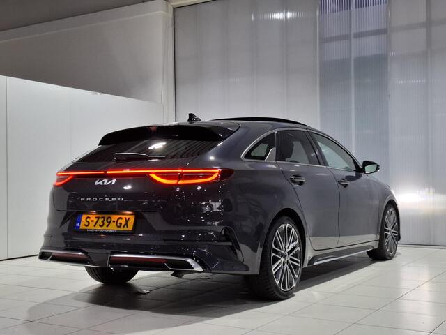 KIA PRO CEE D ProCeed 1.5 T-GDi GT-PlusLine AUTOMAAT, Schuifdak, elektrisch verstelbare bestuurdersstoel met geheugen.
