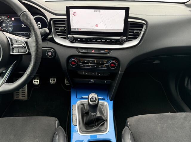 KIA PRO CEE D ProCeed 1.0 T-GDi GT-Line I Panoramadak I Leder I Keyless I Camera | Apple Carplay/Android Auto | DAB | Half lederen/alcantara bekleding