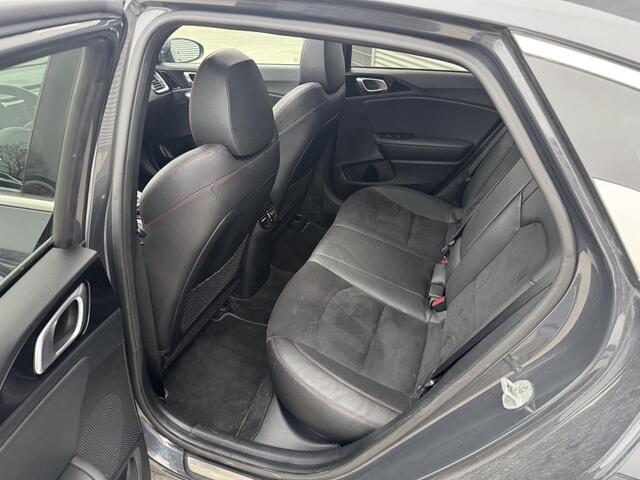 KIA PRO CEE D ProCeed 1.6 T-GDI GT Keurige goed onderhouden GT | Trekhaak | Voorruit + Stoel + Stuurverwarming