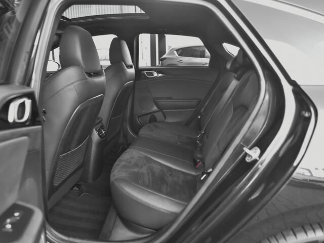 KIA PRO CEE D ProCeed 1.6 T-GDI GT Panoramadak Alcantara adaptive cruise Stoelverwarming