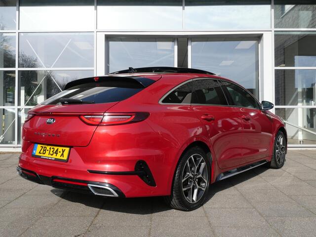 KIA PRO CEE D ProCeed 1.0 T-GDI GT-PlusLine | Schuif/Kanteldak | Electrische Stoelen | JBL | Navi | Camera | Electrische Klep |