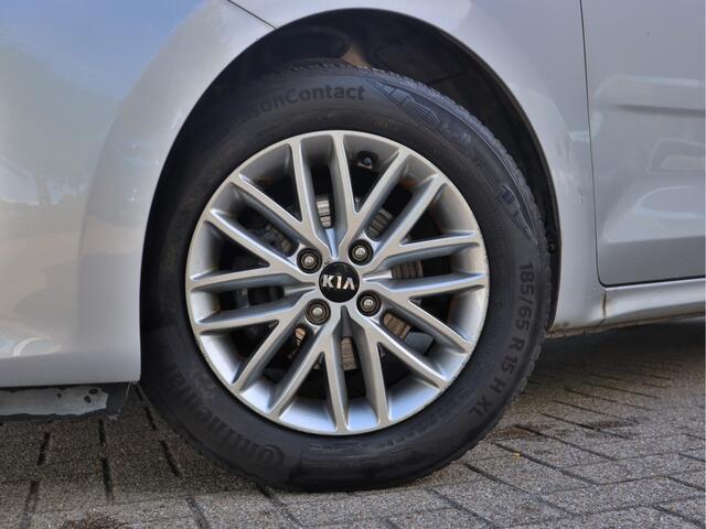KIA RIO 1.2 CVVT DynamicLine | Navigatie | Camera | Carplay | "15 LMV | tot 10jr.Garantie