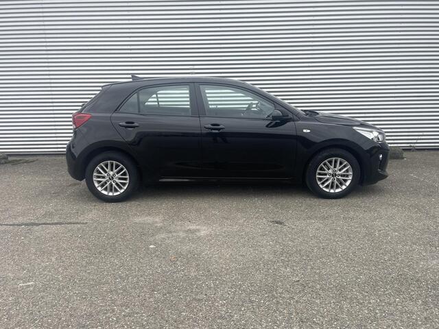 KIA RIO 1.0 TGDI DynamicLine|Carplay|Camera|Alcantara Kia Rio 1.0 TGDI DynamicLine