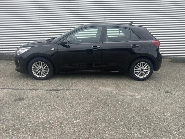 KIA RIO 1.0 TGDI DynamicLine|Carplay|Camera|Alcantara Kia Rio 1.0 TGDI DynamicLine