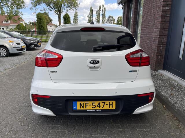 KIA RIO 1.2(4cil.) CVVT ExecutiveLine NAV | LED | CAMERA | CRUISE CONTROL | CLIMATE CONTROL