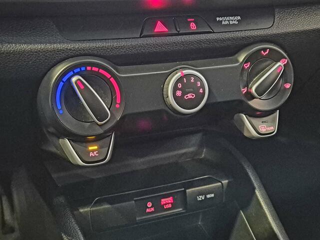 KIA RIO 1.0 T-GDI 100pk ComfortPlusLine Navigator Navi | Airco | Trekhaak | Carplay/Android