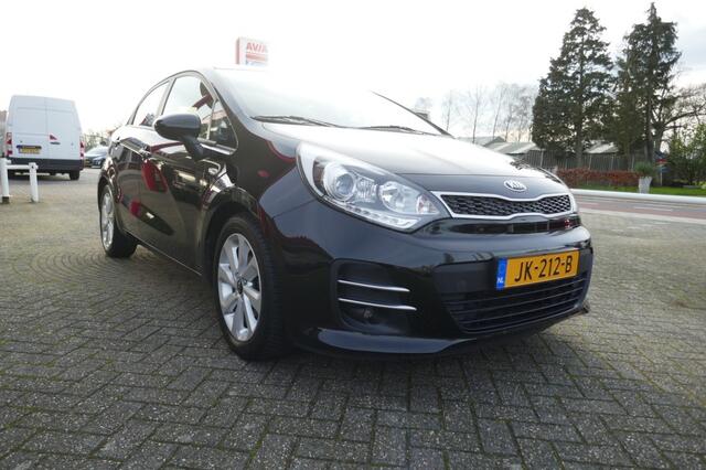 KIA RIO 1.2 CVVT DYNAMICLINE CAMERA/NAVIGATIE/CRUISECONTROLE/TREKHAAK
