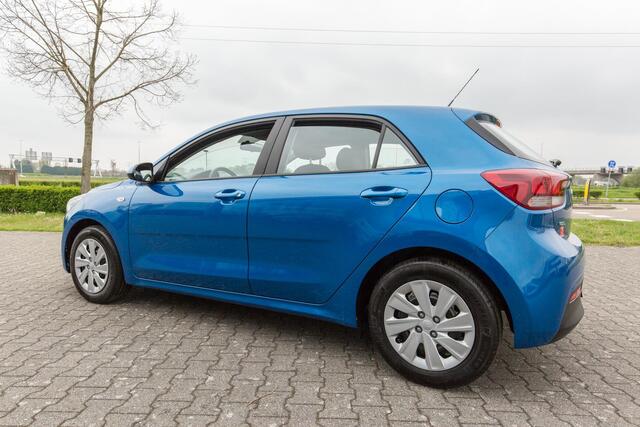 KIA RIO 1.2 Comfortline 1 jaar garantie