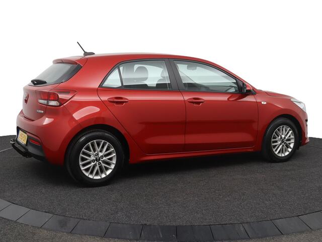 KIA RIO 1.0 T-GDi MHEV DynamicLine - Apple CarPlay/Android Auto - Cruise Control - Climate Control - Camera - Dealer onderhouden - Fabrieksgarantie tot 05-2028