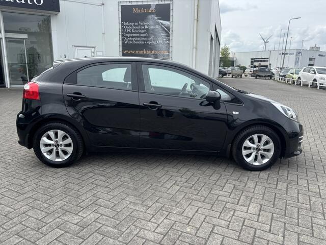 KIA RIO 1.2 CVVT Dream Team Cruise Airco Bluetooth