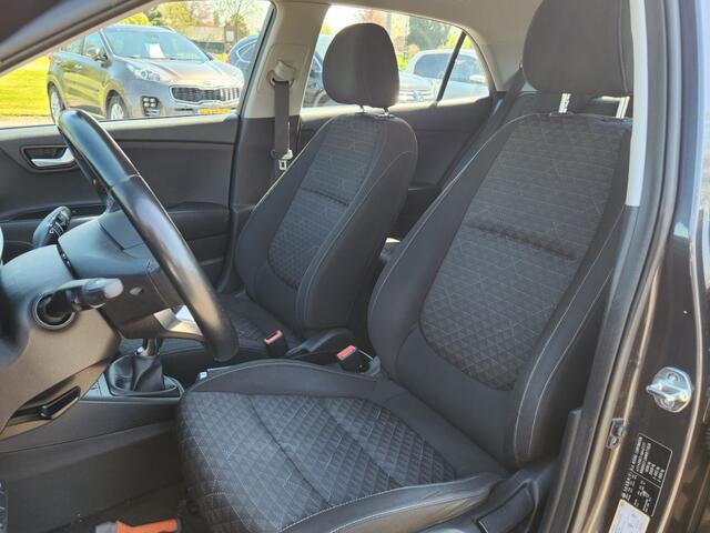 KIA RIO 1.0 TGDI ComfortlinePlus Navigator, Apple/ Android, Camera, Cruise-control