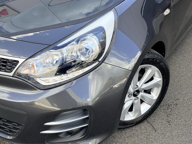 KIA RIO 1.2 CVVT DynamicLine | Cruise Control | Navigatie | Achteruitrijcamera | Climate Control