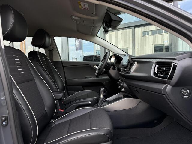 KIA RIO 1.0 T-GDi GT-Line 100 PK 17 inch Navi Camera DAB Apple Carplay Keyless Leder Stof Dodehoek