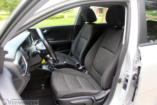 KIA RIO 1.0 TGDI Comfort-Plus Navigator | ?Navi | ?Camera