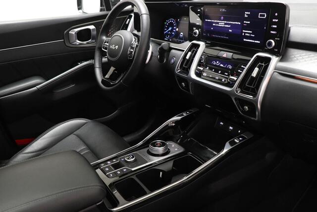 KIA SORENTO 1.6 T-GDI Plug-in Hybrid 4WD DynamicPlusLine 7p. | PANORAMADAK | STUURVERWARMING | DAB | APPLE | CAMERA