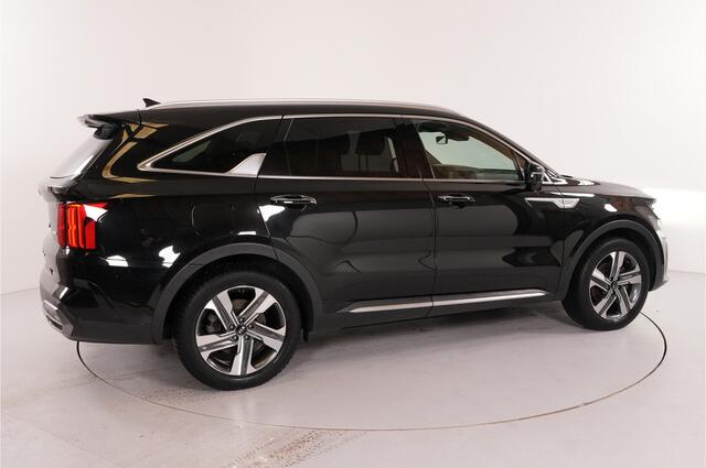 KIA SORENTO 1.6 T-GDI Plug-in Hybrid 4WD ComfortLine 5p. | Panoramadak |