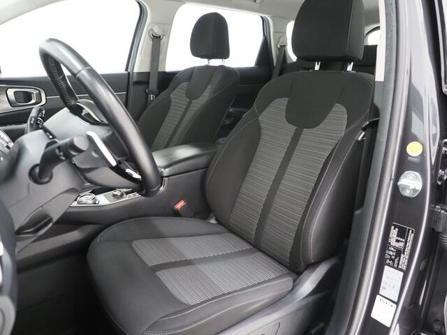 KIA SORENTO 1.6 T-GDI Plug-in Hybrid 4WD | Virtual | Camera | Keyless | Dodehoekdetectie | DAB | Adaptive Cruise | Carplay