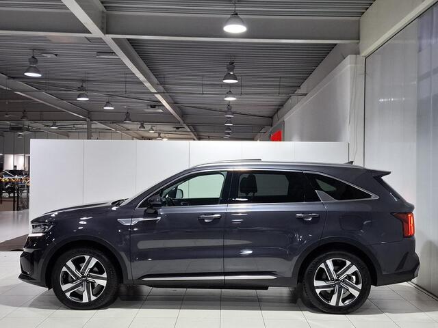 KIA SORENTO 1.6 T-GDI Plug-in Hybrid 4WD ExecutiveLine 7p. Trekhaak, NL auto, Btw auto, Schuif / kanteldak, Leer, Apple Carplay/Android Auto.