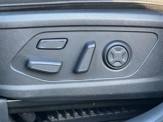 KIA SORENTO 1.6 T-GDI Plug-in Hybrid 4WD ExecutiveLine 5p. | Pano | Memory | Stoelverkoeling | Zwarte hemel |