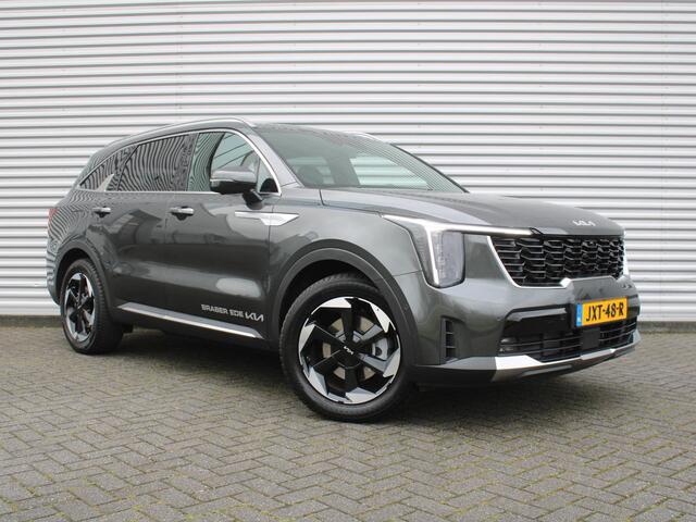 KIA SORENTO 1.6 T-GDi Plug-in Hybrid 4WD ExecutiveLine 7p. | Stuur-/stoelverwarming + ventilatie | Schuifdak | Leer | 360 Camera | Elek. stoelverst. | HUD | LED | 19" LM |
