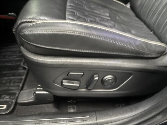 KIA SORENTO 1.6 T-GDI Hybrid 2WD ExecutiveLine 7p. + Trekhaak, 1650KG trekgewicht, 1e eigenaar, zeer nette en luxe auto met 7 zitplaatsen ideale gezinsauto