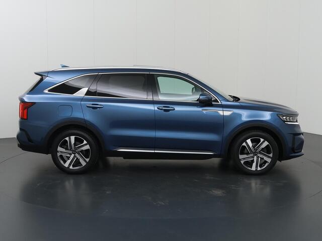 KIA SORENTO 1.6 T-GDI Plug-in Hybrid 4WD ExecutiveLine 7p. | Panoramaschuifdak | 360 Camera | Stoelventilatie | Head-up display | Keyless | Dodehoekcamera | Bose Premium Sound |