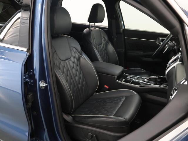 KIA SORENTO 1.6 T-GDI Plug-in Hybrid 4WD ExecutiveLine 7p. | Panoramaschuifdak | 360 Camera | Stoelventilatie | Head-up display | Keyless | Dodehoekcamera | Bose Premium Sound |