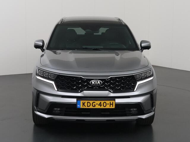 KIA SORENTO 1.6 T-GDI Plug-in Hybrid 4WD ExecutiveLine 7p. | Trekhaak | Panoramaschuifdak | 360 Camera | Stoelventilatie | Head-up display | Keyless | Dodehoekcamera | Bose Premium Sound |