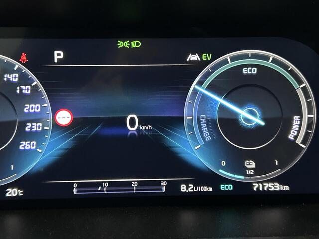 KIA SORENTO 1.6 T-GDI Plug-in Hybrid 4WD DynamicPlusLine 7p. ELEKTRISCH PANORAMADAK | SOH 97,9 % | NAVIGATIE | ACHTERUITRIJCAMERA