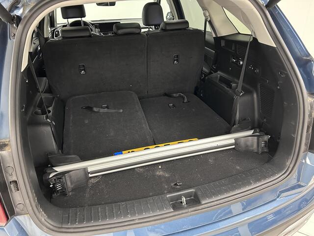 KIA SORENTO 1.6 T-GDI Plug-in Hybrid 4WD DynamicPlusLine 7p. ELEKTRISCH PANORAMADAK | SOH 97,9 % | NAVIGATIE | ACHTERUITRIJCAMERA