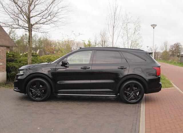 KIA SORENTO 1.6 T-GDI Plug-in Hybrid 4WD DynamicPlusLine 7p. | Panoramadak | Camera | Apple Carplay | Cruise Control | BOSE |