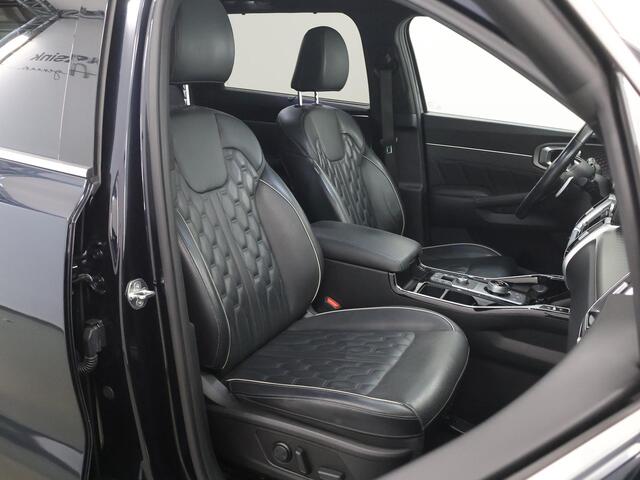 KIA SORENTO 1.6 T-GDI Plug-in Hybrid 4WD ExecutiveLine 7p. | Panoramaschuifdak | 360 Camera | Stoelventilatie | Head-up display | Keyless | Dodehoekcamera | Bose Premium Sound |