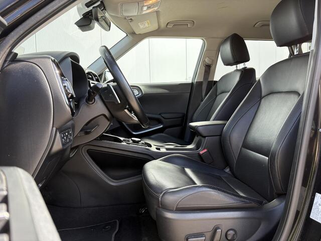 KIA SOUL e-Soul ExecutiveLine 64 kWh SOH 100% / Navigatie / Cruise Control / Head Up Display / Stoel Verkoeling & Verwarming /
