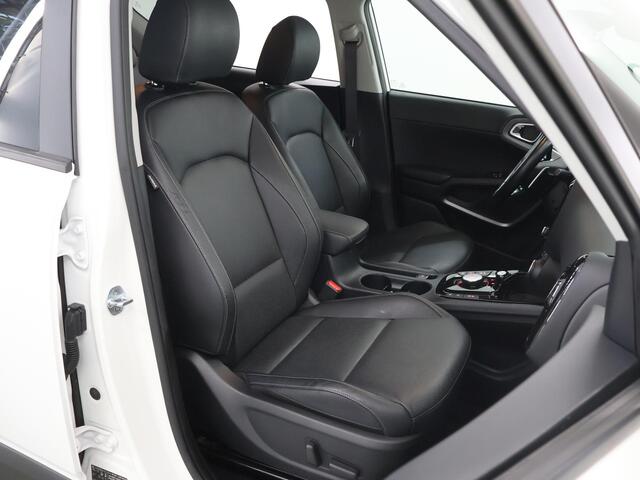 KIA SOUL e-Soul ExecutiveLine 64 kWh | Harman/Kardon Audio | Head Up display | Adaptieve Cruise Control | Stoelverwarming | Navigatie | Achteruitrijcamera | Apple Carplay