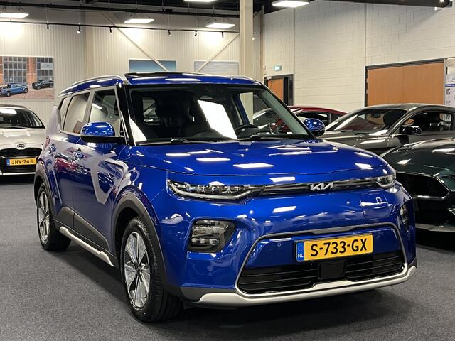 KIA SOUL e-Soul ExecutiveLine 64kWh 204PK Automaat | Leder | Navigatie | Head-Up display | Schuifdak | Trekhaak | Harman Kardon Audio