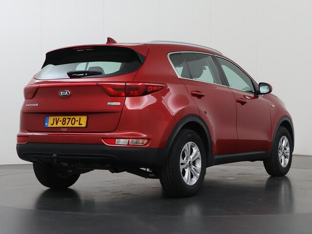 KIA SPORTAGE 1.6 GDI ComfortLine Navigator | Trekhaak | Navigatiesysteem | Parkeercamera | Lederen Stuurwiel | Airco |