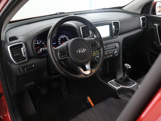 KIA SPORTAGE 1.6 GDI ComfortLine Navigator | Trekhaak | Navigatiesysteem | Parkeercamera | Lederen Stuurwiel | Airco |