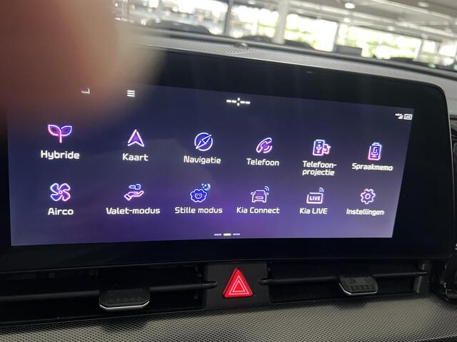 KIA SPORTAGE 1.6 T-GDi Hybrid GT-Line schuif / kantel dak, Apple Carplay/Android Auto, Stoel en stuur verwarming.