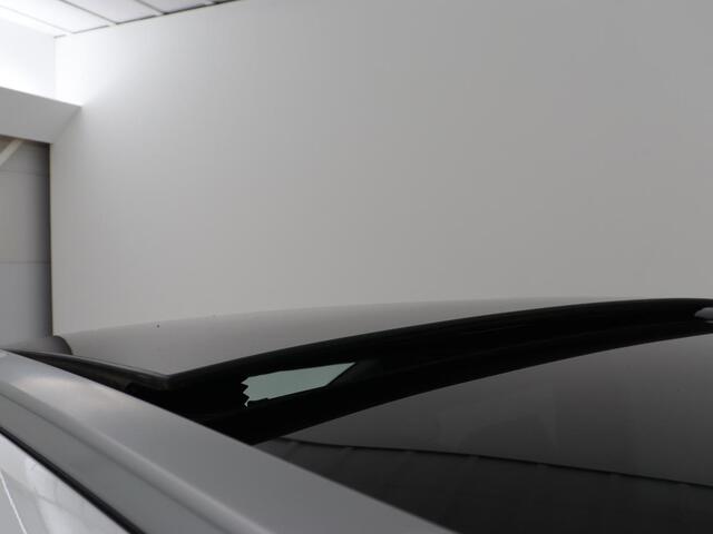 KIA SPORTAGE 1.6 T-GDI 4WD GT-Line PlusLine | Panoramadak | Stoelventilatie | Adaptive cruise | JBL Sound | Camera | Trekhaak | Leder | Navigatie | Keyless | Xenon