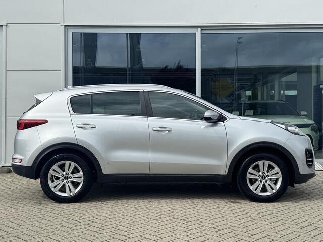 KIA SPORTAGE 1.6 GDI DynamicLine NL auto | Kia dealer onderhouden | Navigatie | Achteruitrijcamera | Trekhaak |